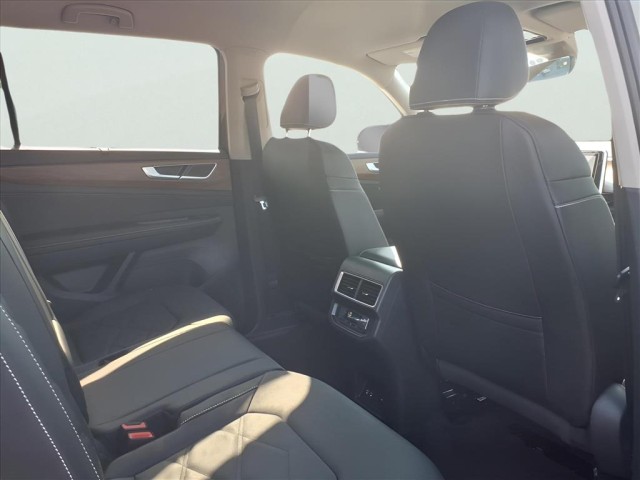 2026 Volkswagen Atlas SE Technology photo 6