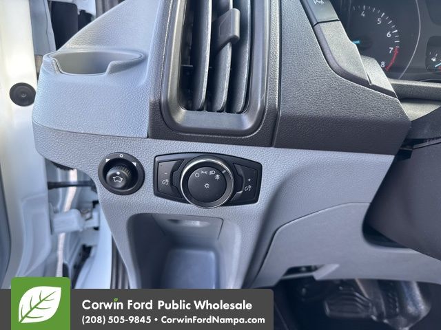2017 Ford Transit photo 11