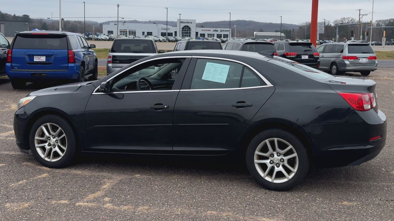 2015 Chevrolet Malibu 1LT photo 4