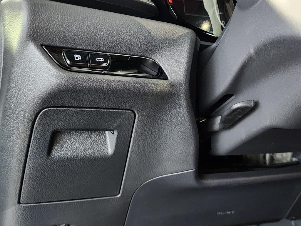 2025 Lexus NX 350 photo 11