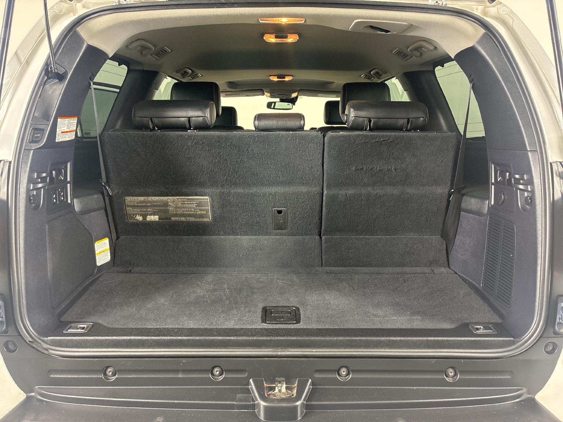 2021 Toyota Sequoia photo 18