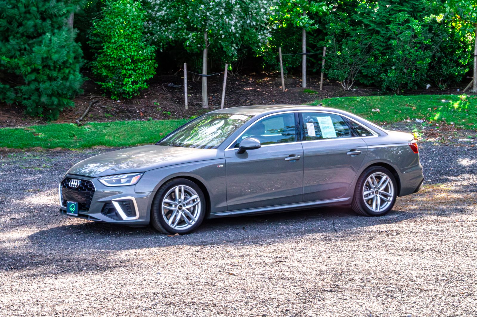 2023 Audi A4 45 S line Premium Plus Quattro photo 3