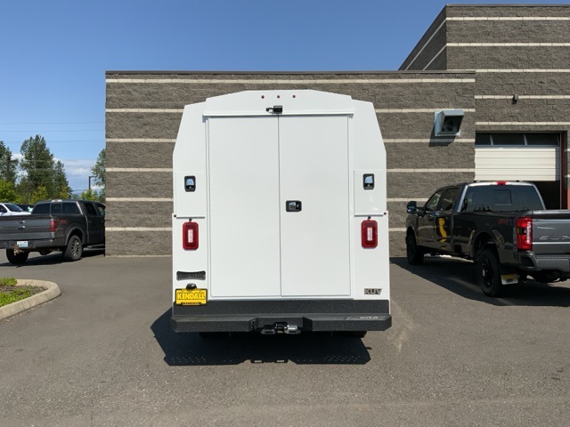 2024 Ford Transit photo 2