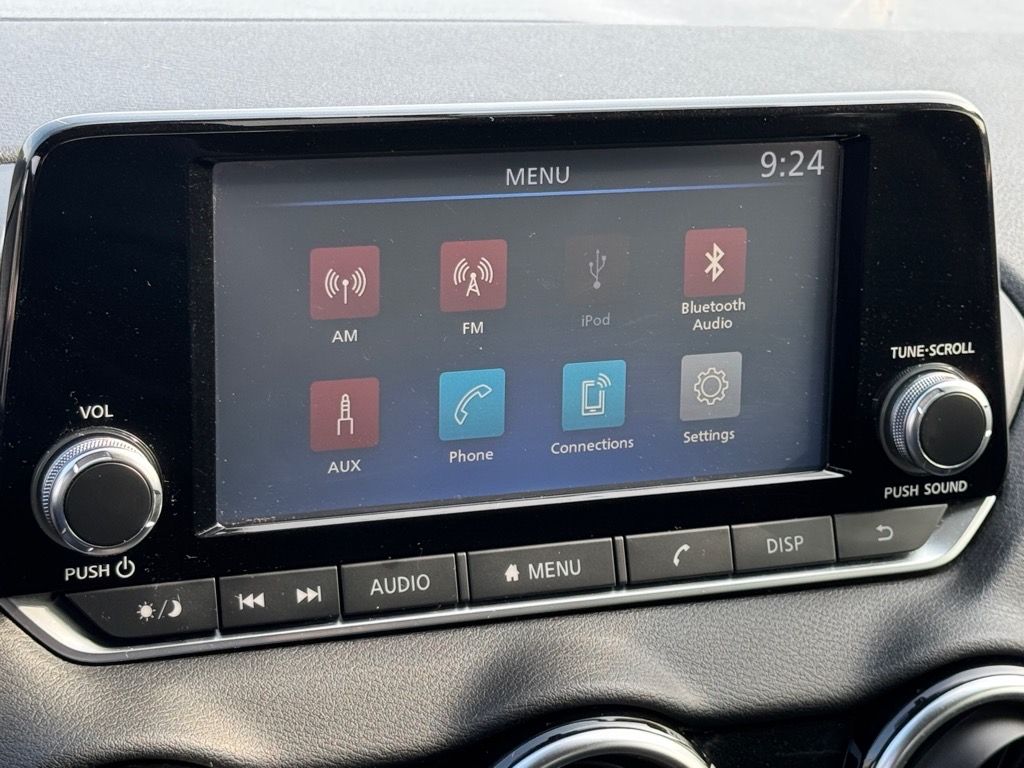 2024 Nissan Sentra S photo 22