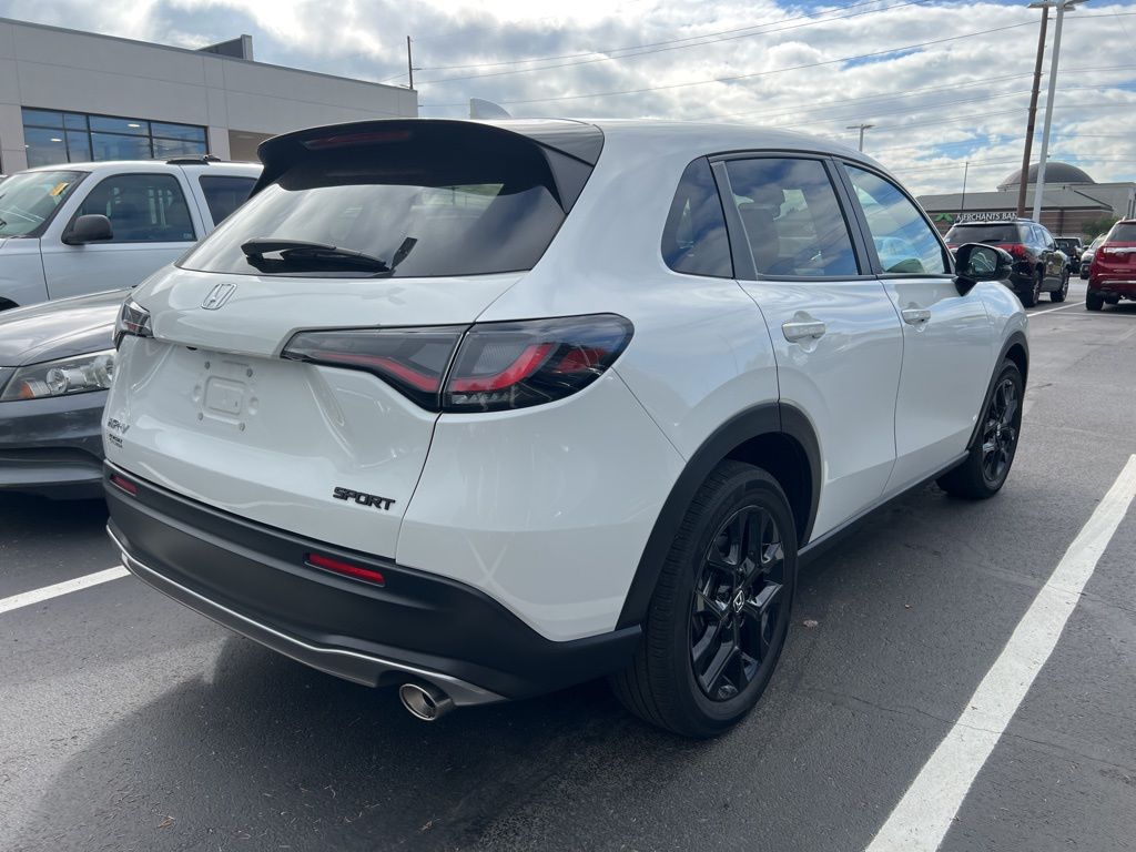 2023 Honda HR-V Sport photo 3
