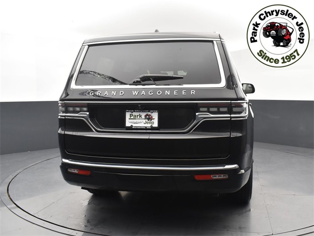 2024 Jeep Grand Wagoneer photo 3