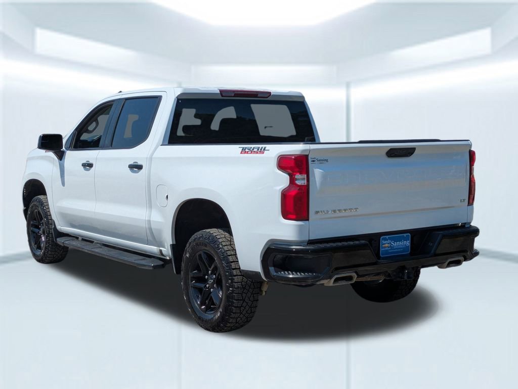 2024 Chevrolet Silverado 1500 LT Trail Boss photo 3