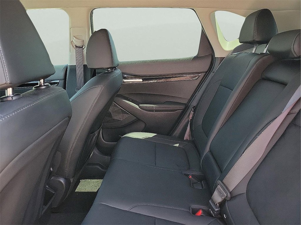 2024 Kia Seltos SX photo 13