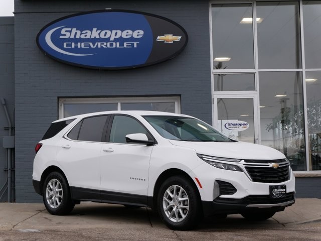 Used 2023 Summit White Chevrolet LT image 1