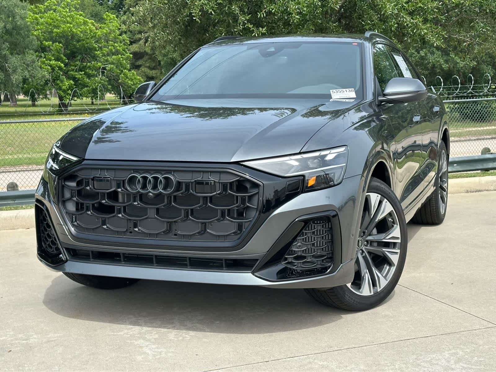 2025 Audi Q8 Premium Plus