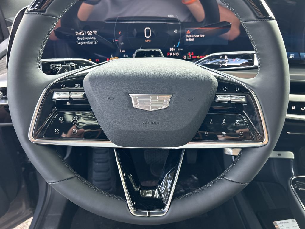 2026 Cadillac Lyriq Luxury photo 24