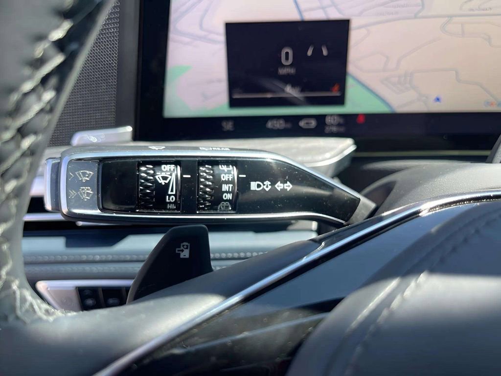 2025 Cadillac Escalade IQ Sport photo 30