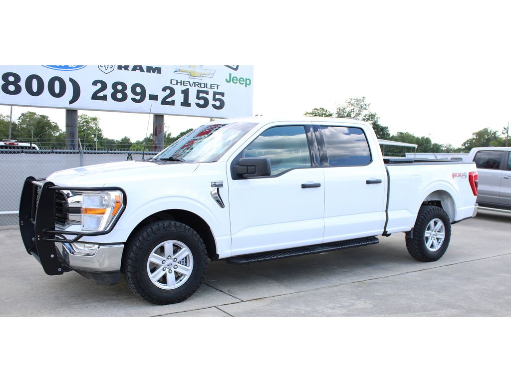 2022 Ford F-150 XLT photo 2