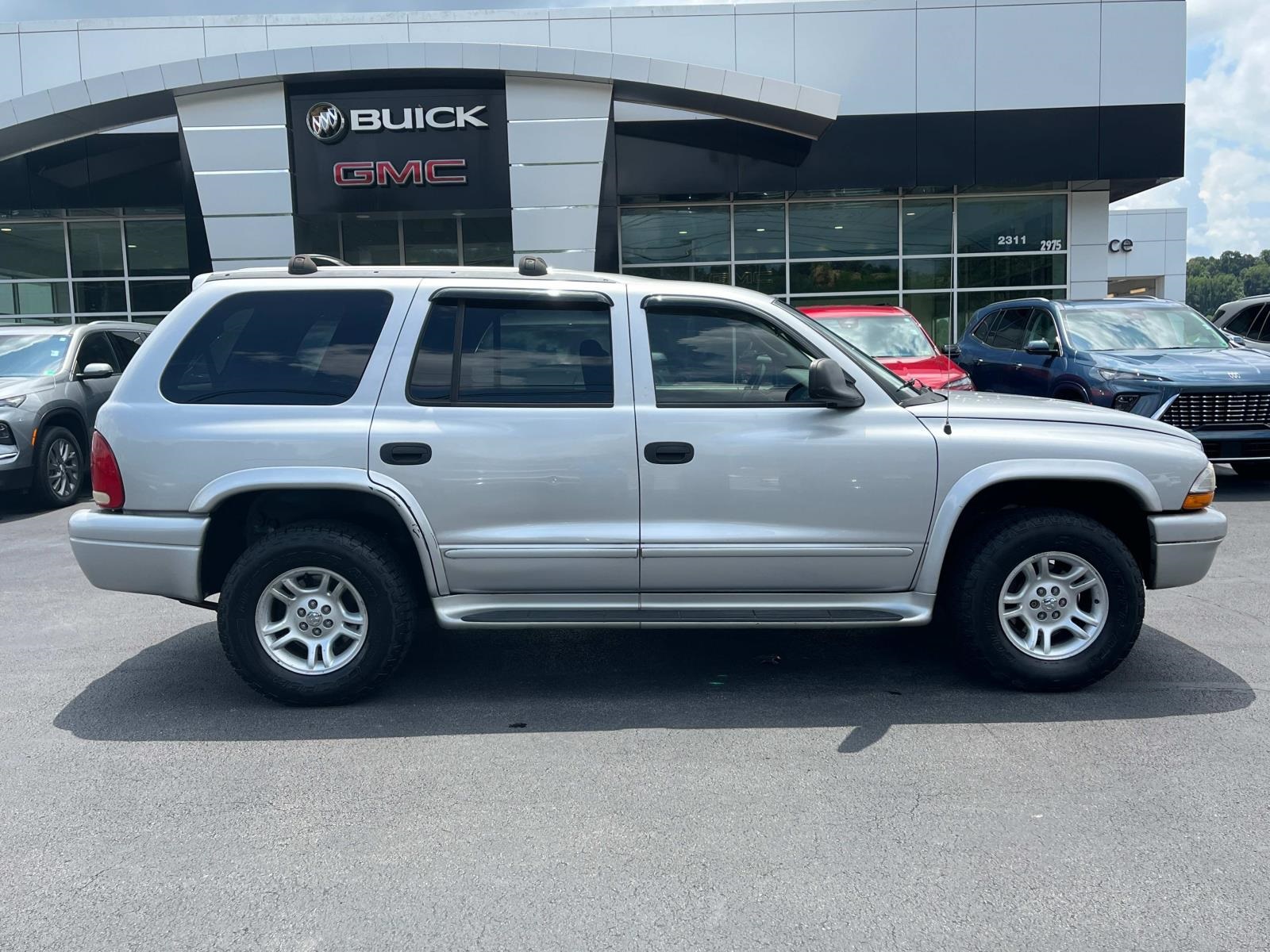 Used 2003 Dodge Durango SLT with VIN 1D4HS48N63F606167 for sale in Bristol, VA