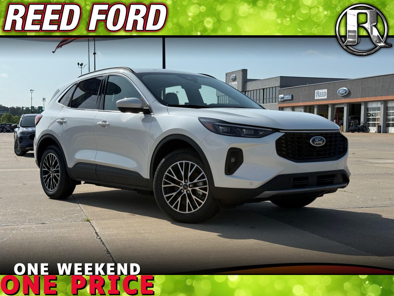 2025 Ford Escape PHEV's photo