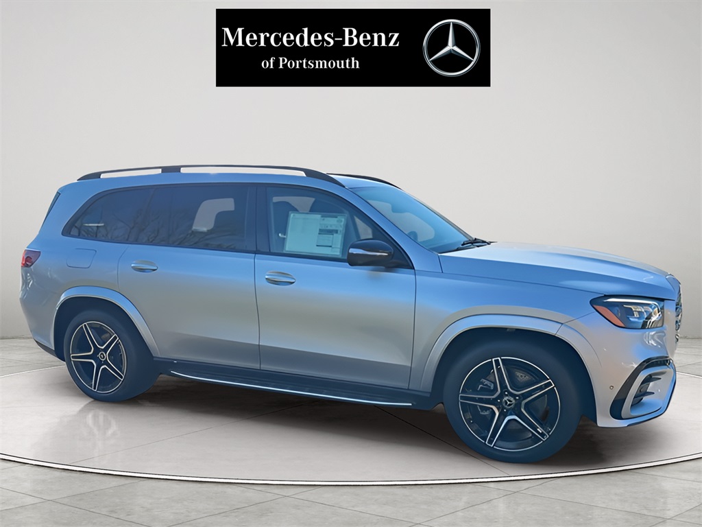2026 Mercedes-Benz GLS Base's photo