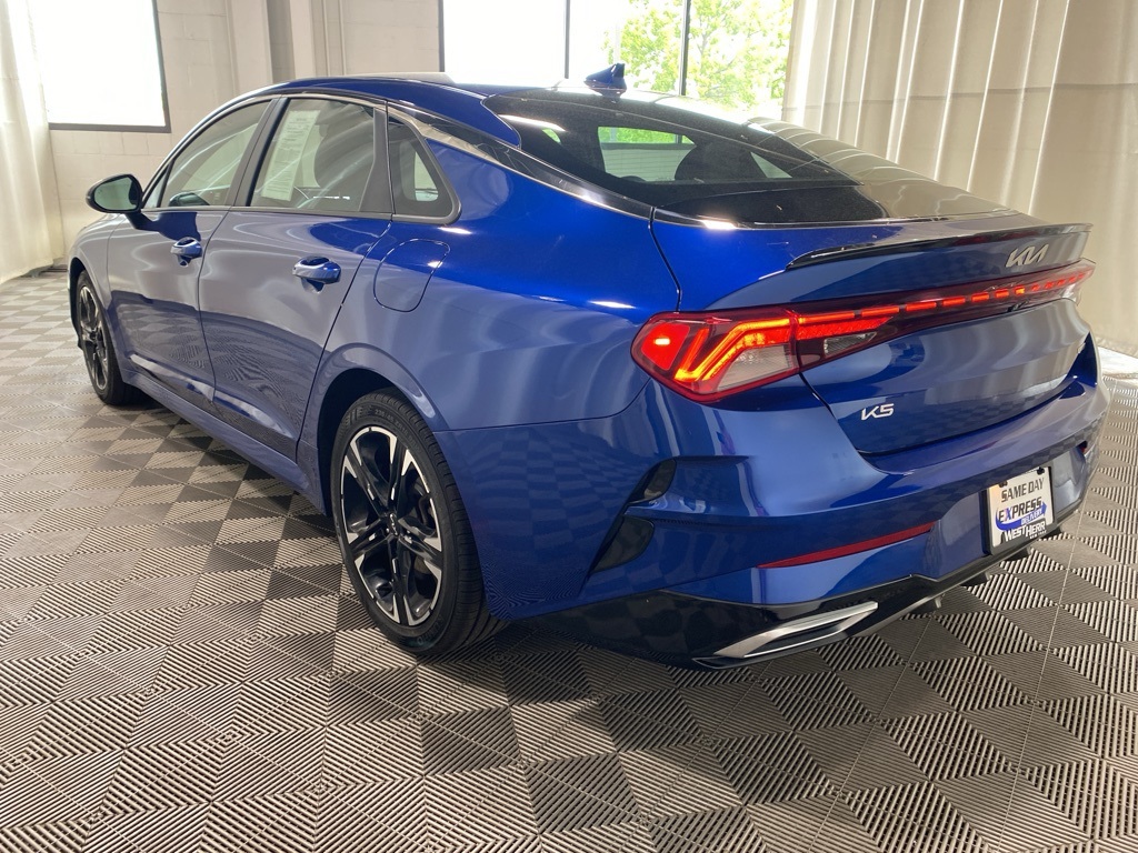 2023 Kia K5 GT-Line photo 9