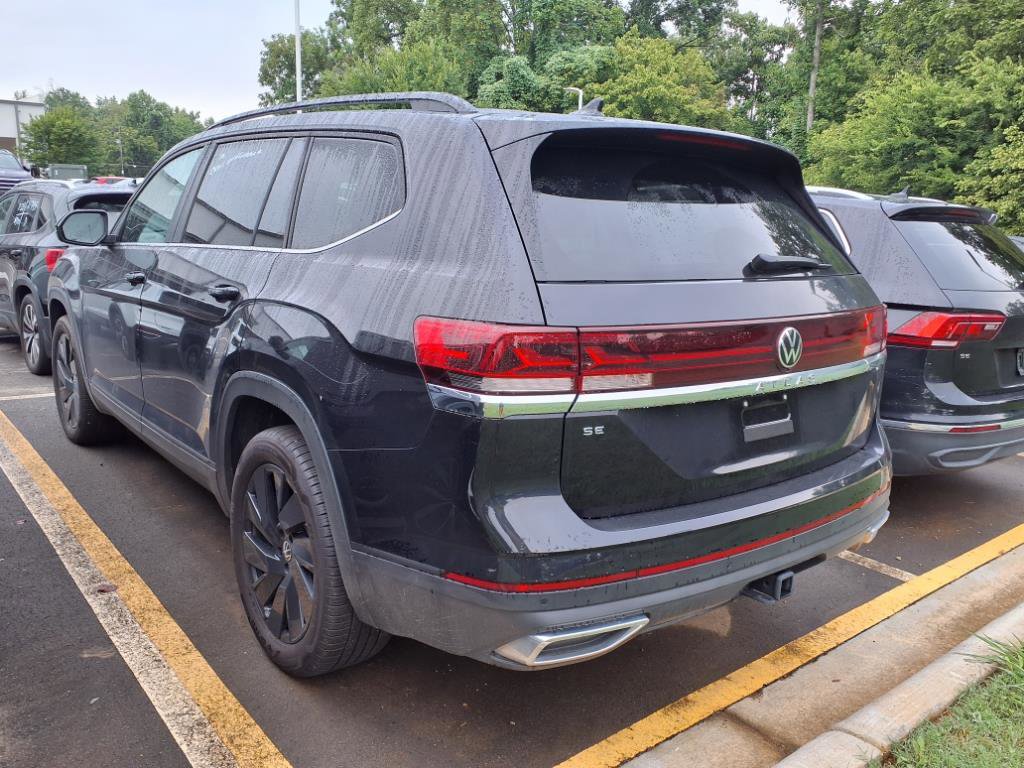 2025 Volkswagen Atlas SE Technology photo 3