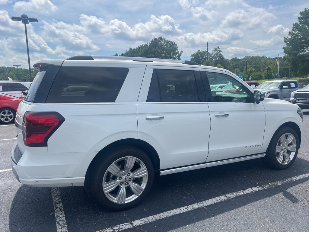2024 Ford Expedition Platinum photo 2