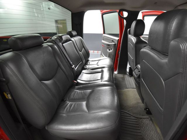 2005 Gmc Sierra SLT photo 30