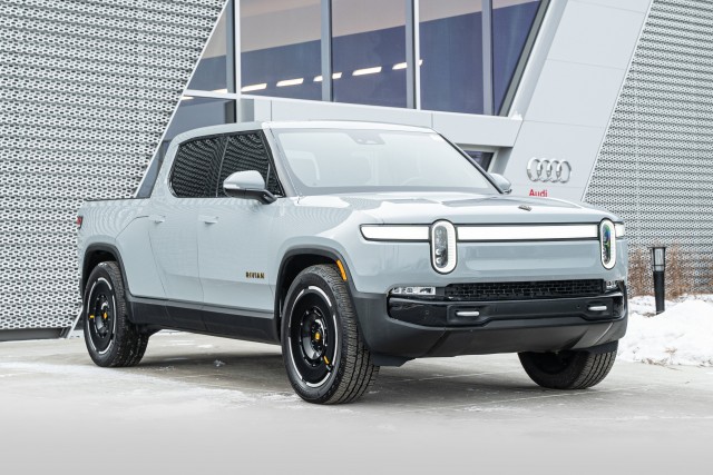 2022 Rivian R1T Adventure