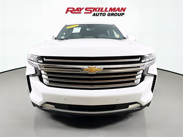 2021 Chevrolet Suburban High Country photo 2