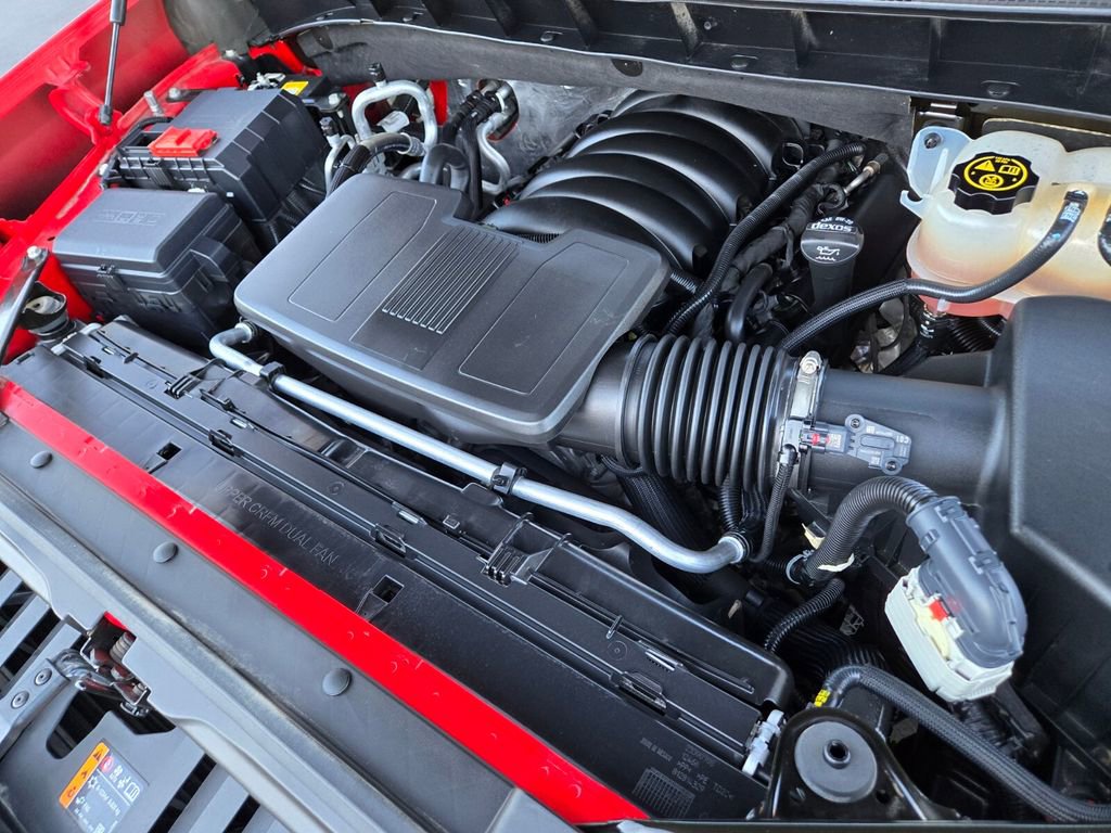 2020 Chevrolet Silverado 1500 LT photo 15