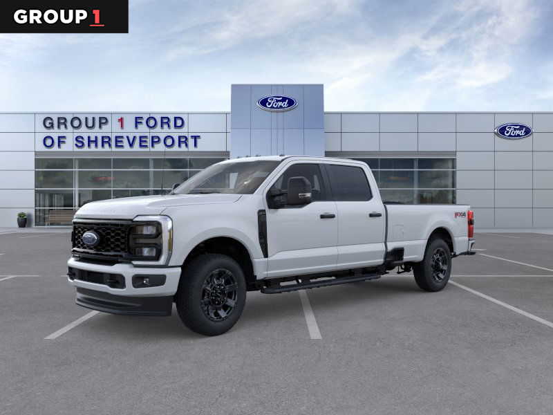 2026 Ford F-350 Super Duty XL's photo
