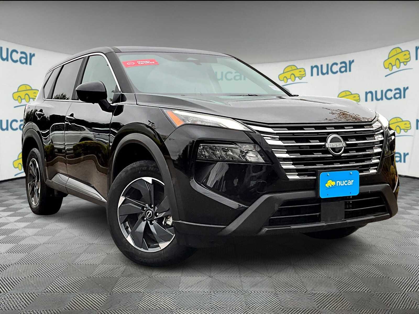 2025 Nissan Rogue SV's photo