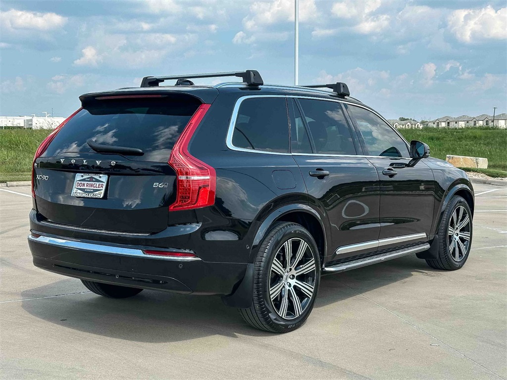 2023 Volvo XC90 Ultimate AWD photo 2