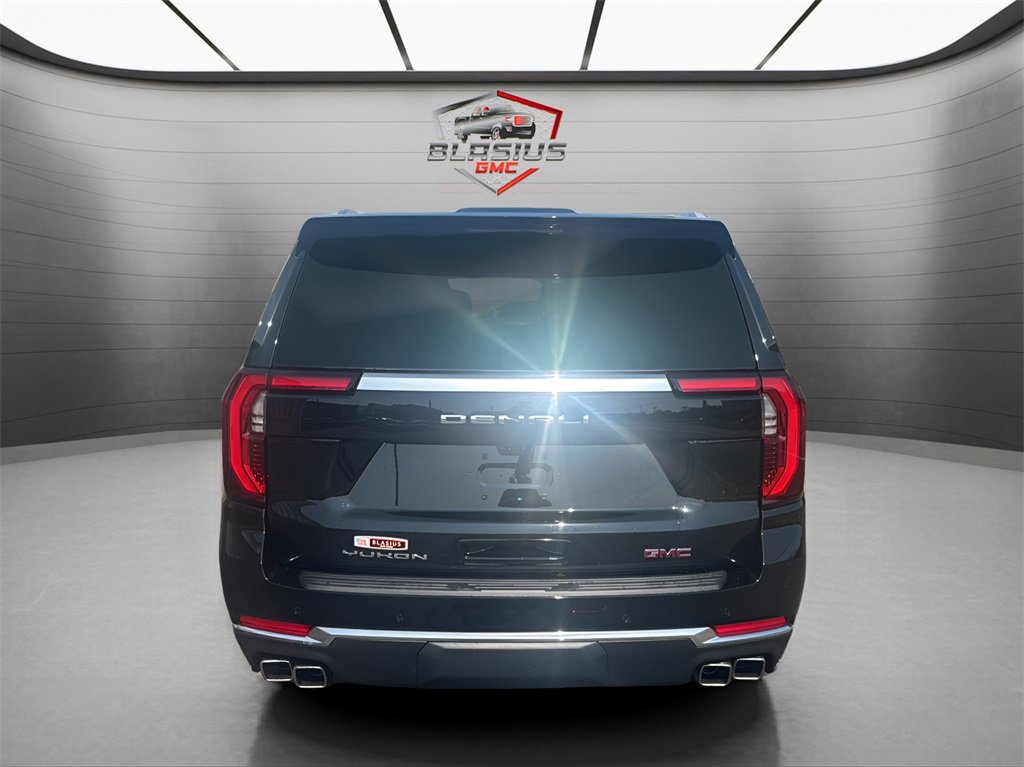 2026 Gmc Yukon XL Denali photo 4