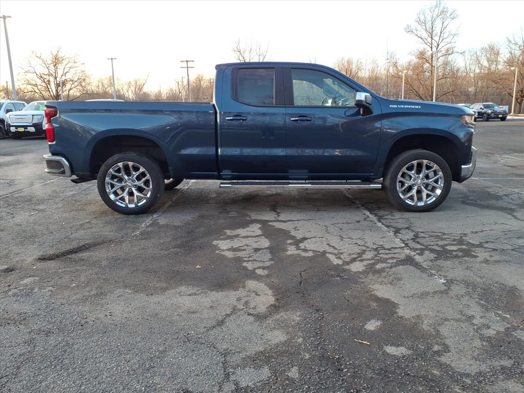 2019 Chevrolet Silverado 1500 LT's photo
