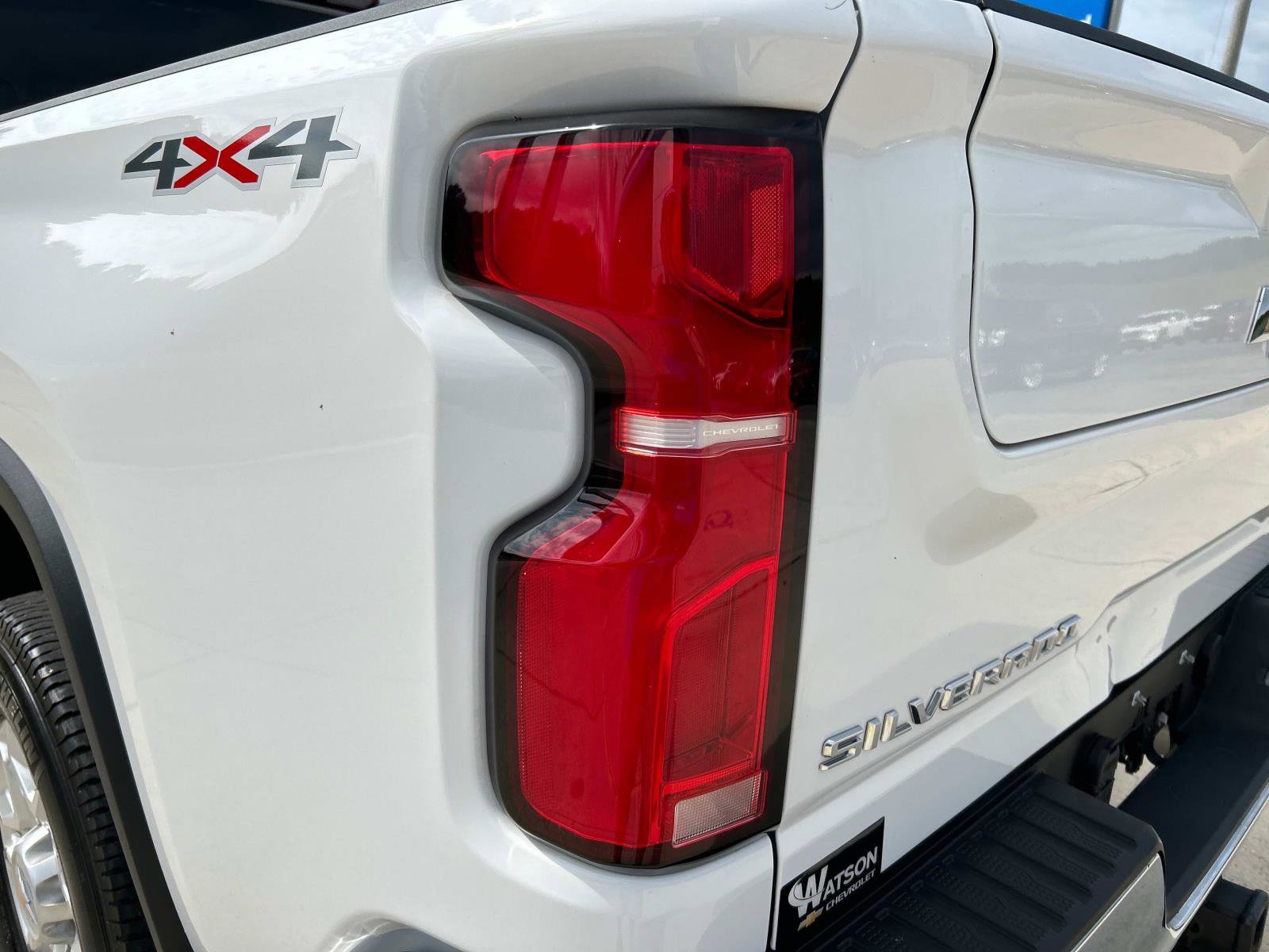 2024 Chevrolet Silverado 3500HD LTZ photo 11