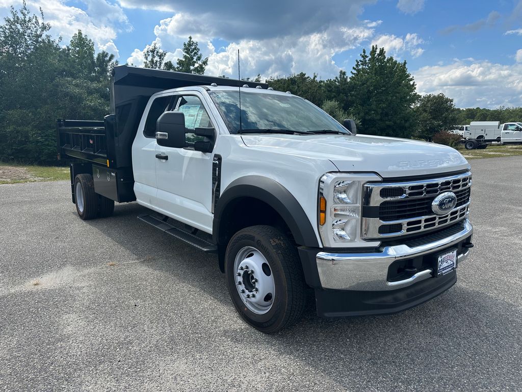 2024 Ford F-450 Super Duty Chassis Cab XLT's photo