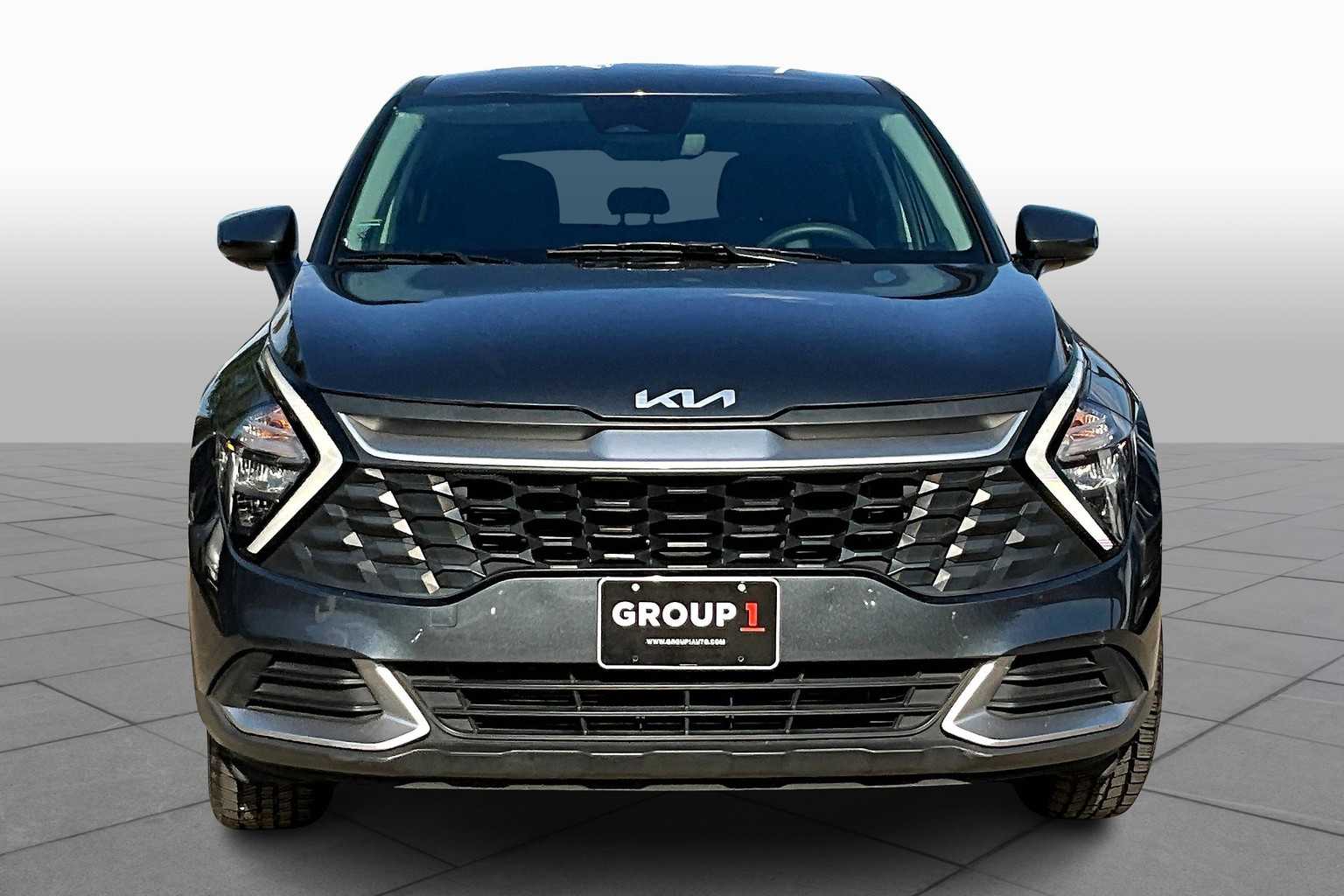 2023 Kia Sportage LX photo 3