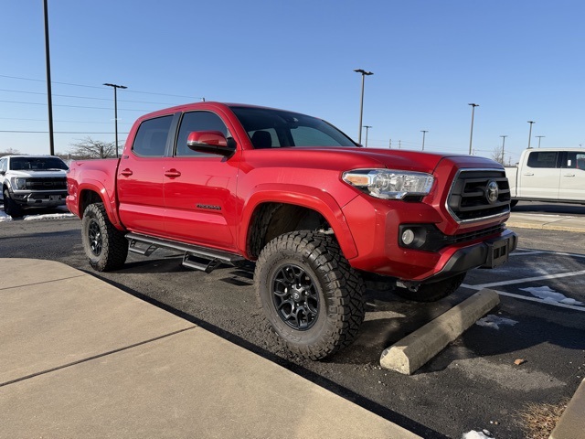 Used 2022 Toyota Tacoma SR5 with VIN 3TMCZ5AN4NM467064 for sale in Little Rock