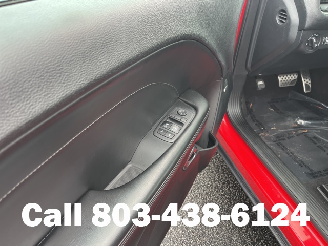 2018 Dodge Challenger SXT photo 4