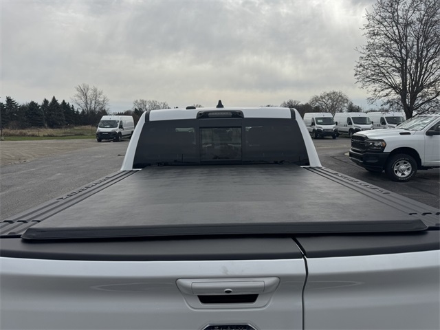 2025 Ram 1500 photo 12