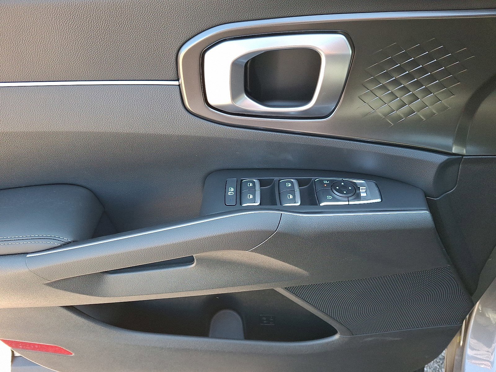 2025 Kia Sorento Plug-In Hybrid EX photo 7