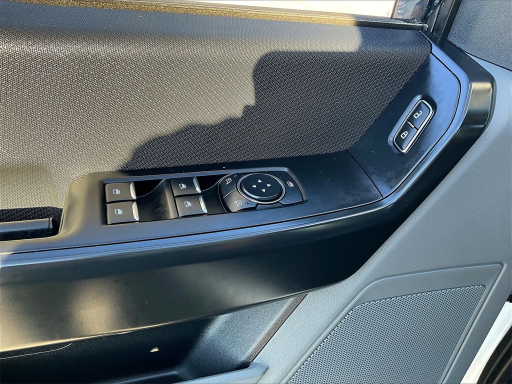 2023 Ford F-150 XL photo 33
