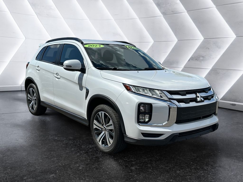 2024 Mitsubishi Outlander Sport SEL photo 3