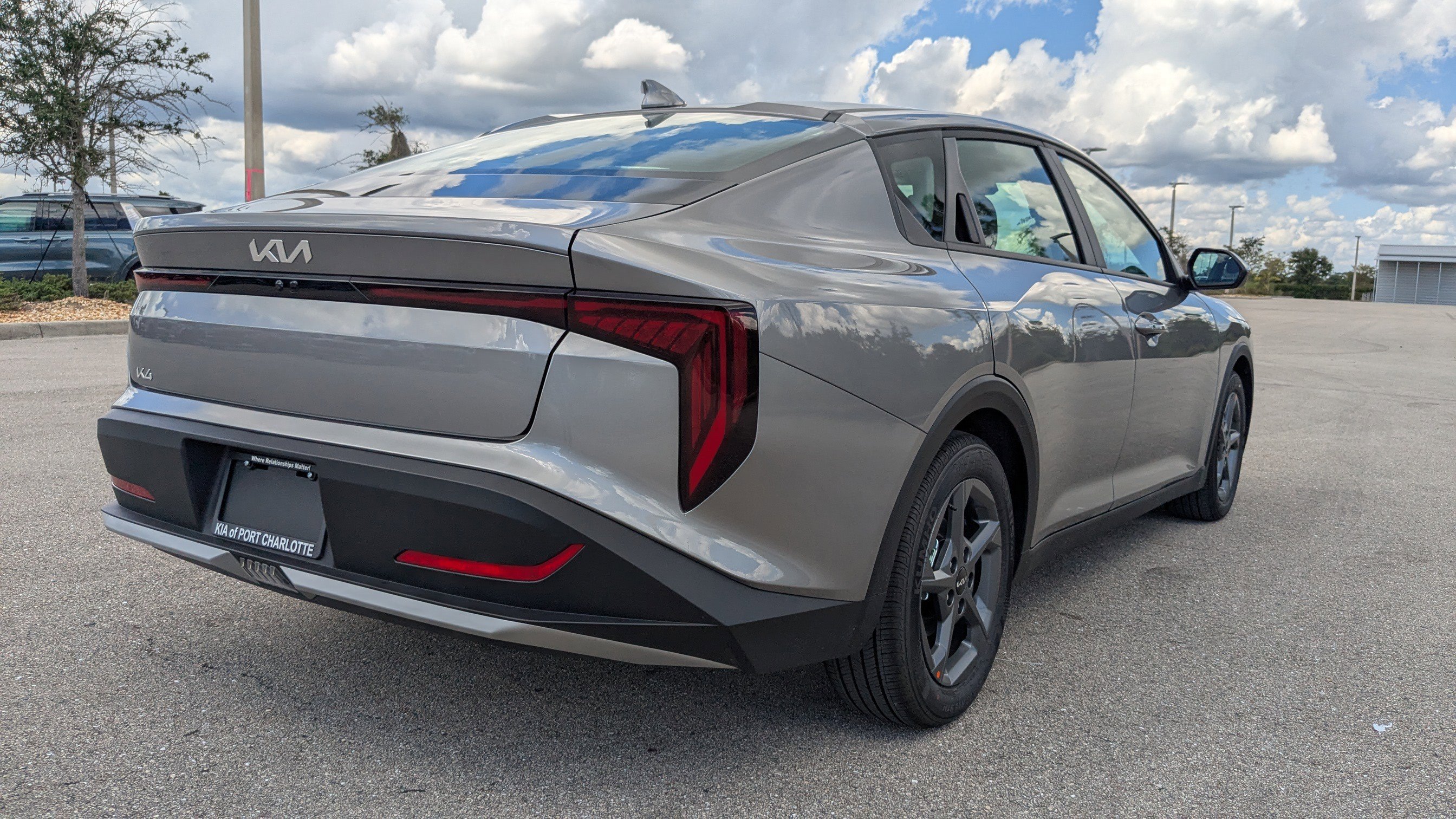 2025 Kia K4 LXS photo 5