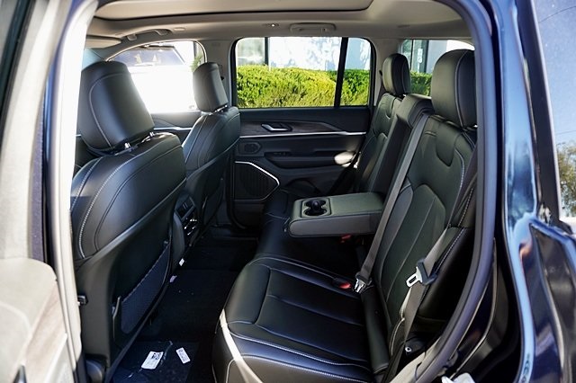 2023 Jeep Cherokee 4xe photo 20