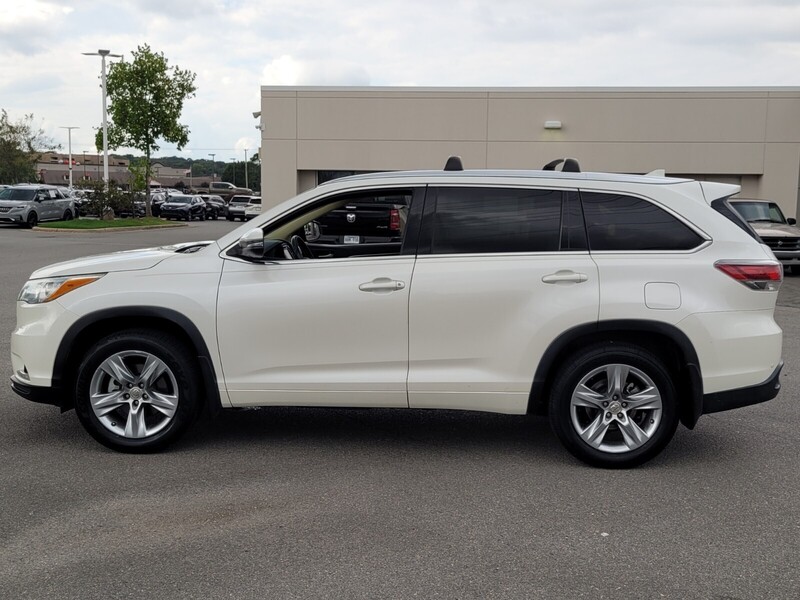 2015 Toyota Highlander Limited photo 3