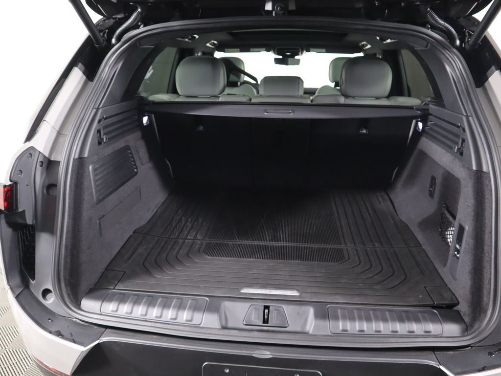 2025 Land Rover Range Rover Sport SE photo 26