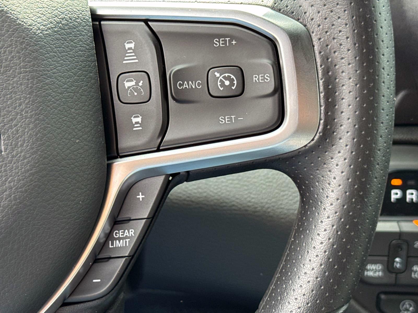 2025 Ram 1500 Tradesman photo 14