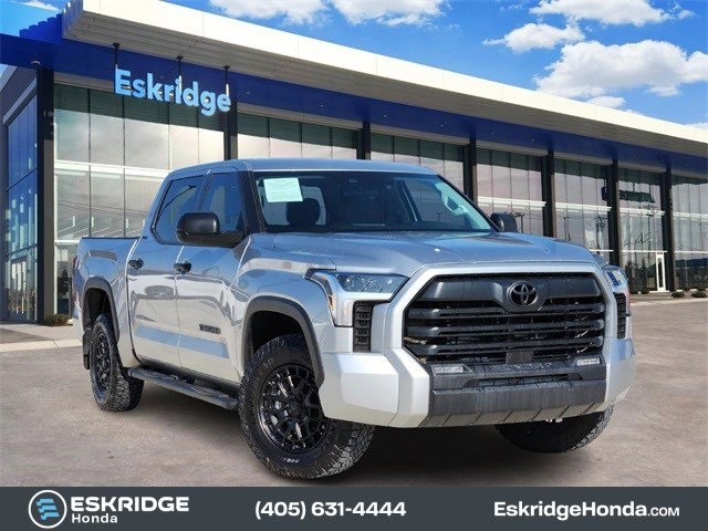 2024 Toyota Tundra SR5's photo