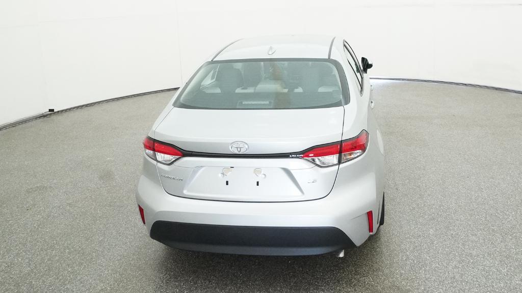 2025 Toyota Corolla LE photo 18