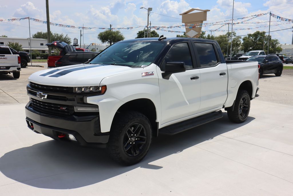 2019 Chevrolet Silverado 1500 LT Trail Boss photo 3