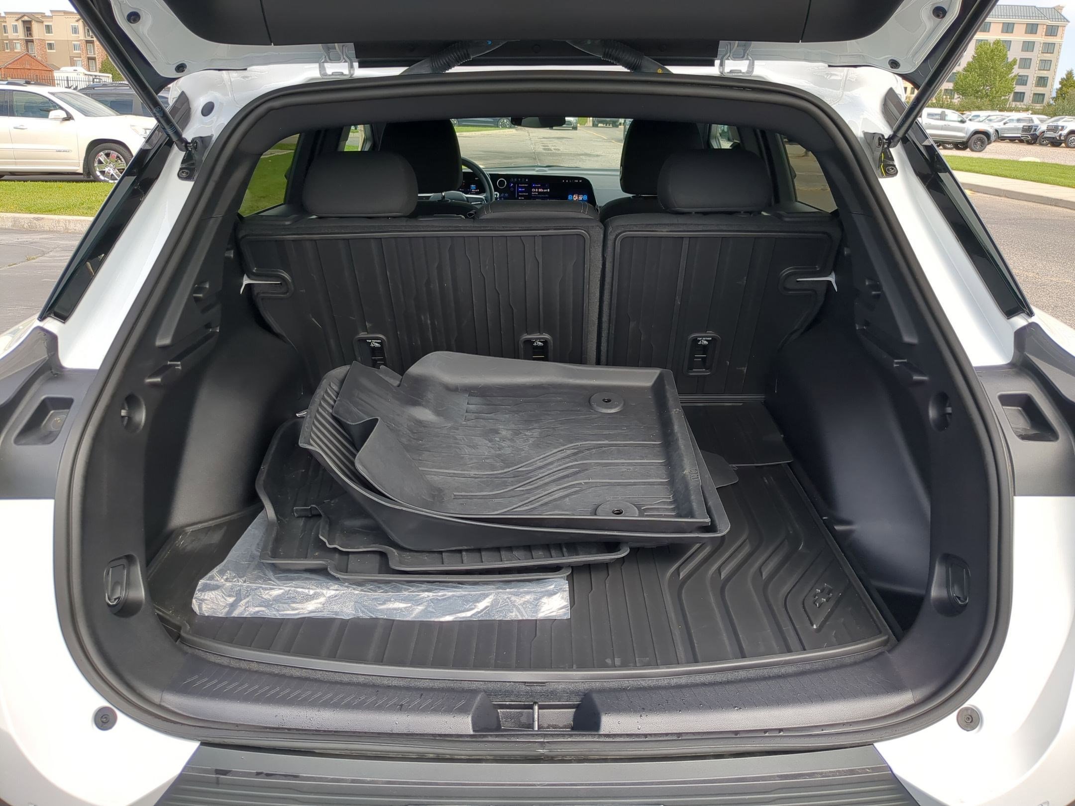 2025 Chevrolet Equinox EV 1LT photo 20
